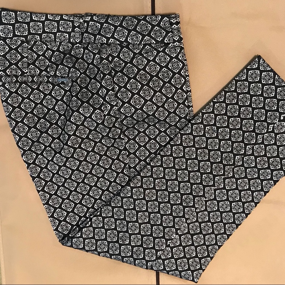 White House Black Market patterned ankle pants